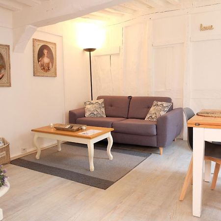 L Hibiscus 2 Apartment Руан Екстериор снимка
